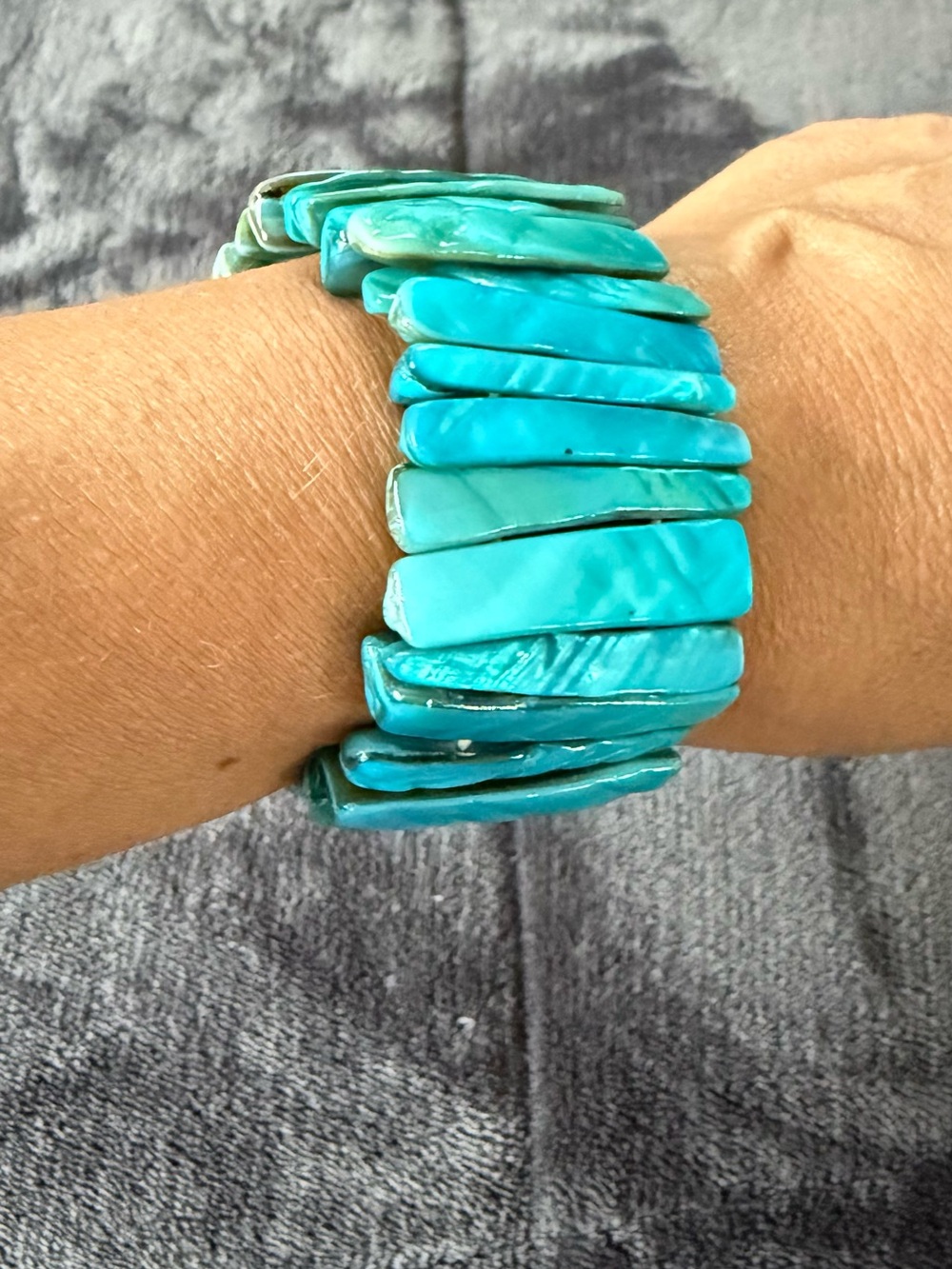 Turquoise Blue Stretch Shell Bracelet - Women Jewelry